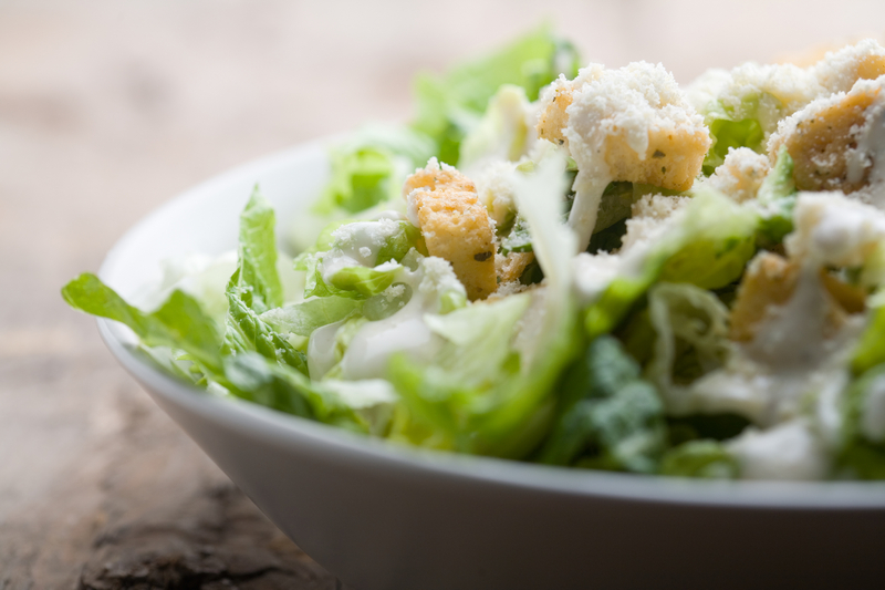 Klassieke ceasar salade