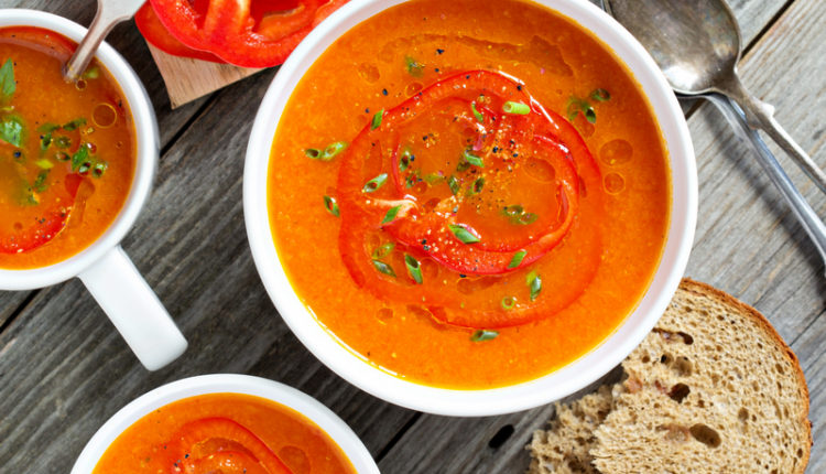 Paprika wortelsoep met chilipeper