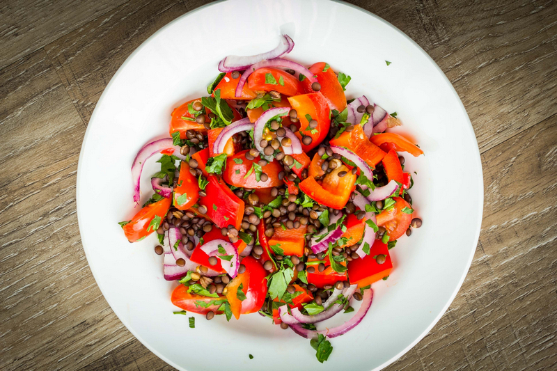 tomatensalade-met-linzen
