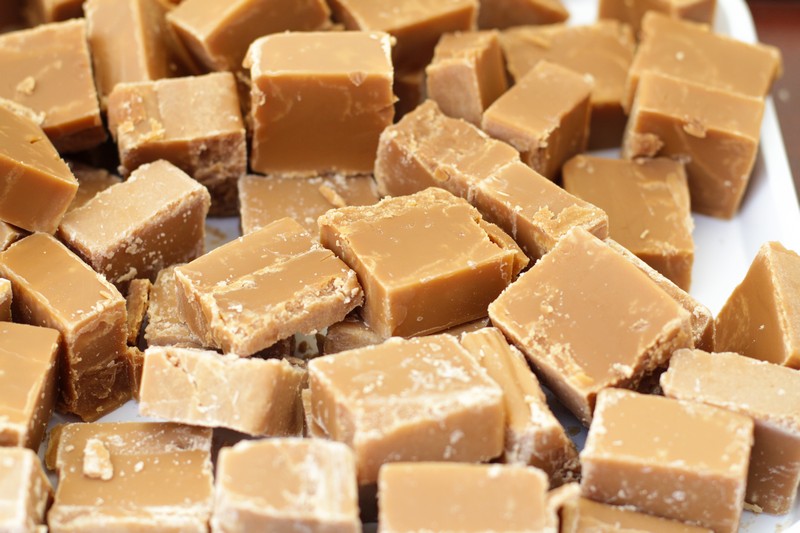 Zachte caramels of fudge