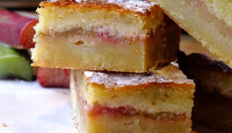 Rabarber plaatkoek met frangipane